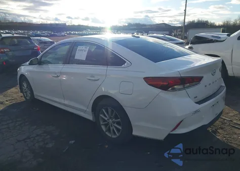 2018 Hyundai Sonata Se из США, поврежденный, VIN 5NPE24AF9JH627438